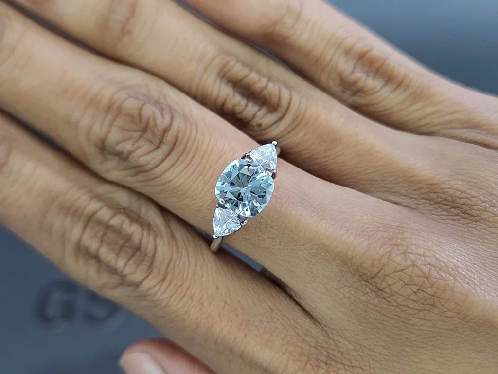 Аквамарин в огранке кушон 1,51 карат, Мадагаскар  Изображение №5