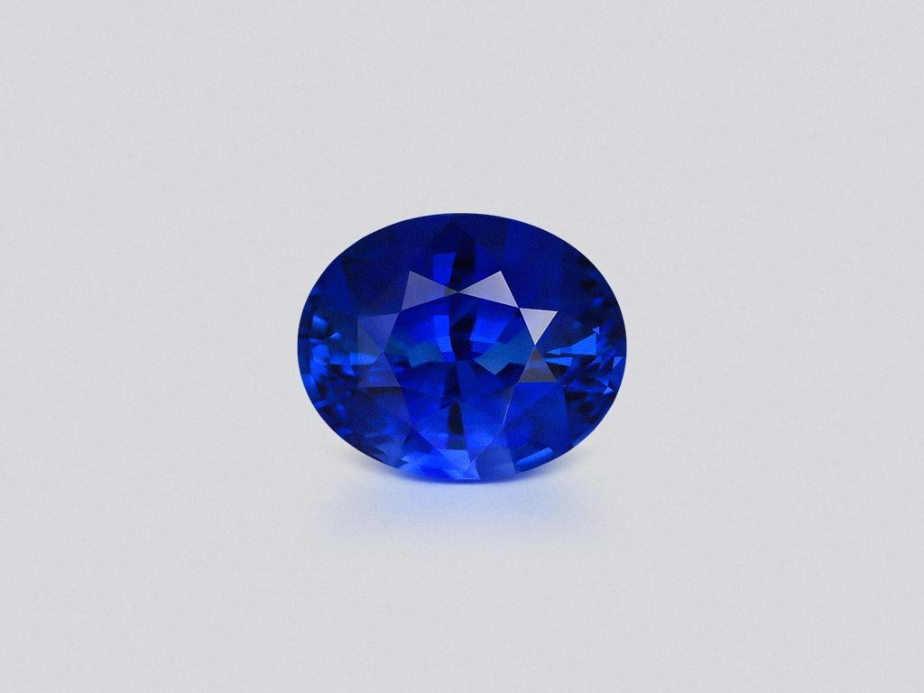 Синий сапфир цвета Royal Blue в огранке овал 12,04 карата, Шри-Ланка  Изображение №1