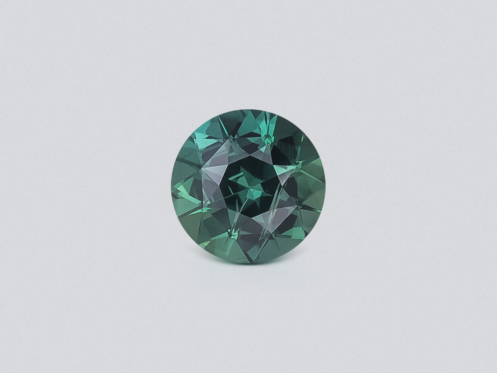 Сапфир Teal в огранке круг 4,55 карат, Мадагаскар Изображение №1