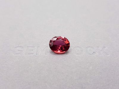 Розовато-красный рубеллит в огранке овал 3,26 карат photo