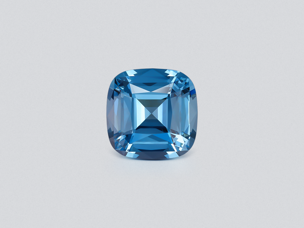 Sky blue топаз в высокоточной огранке кушон 13.64 карат, Мадагаскар Изображение №1
