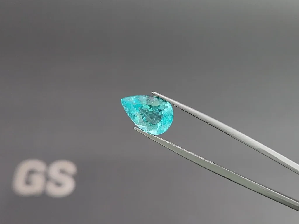 Неоновый зеленовато-голубой турмалин Параиба в огранке груша 3,36 карат, Мозамбик Изображение №3