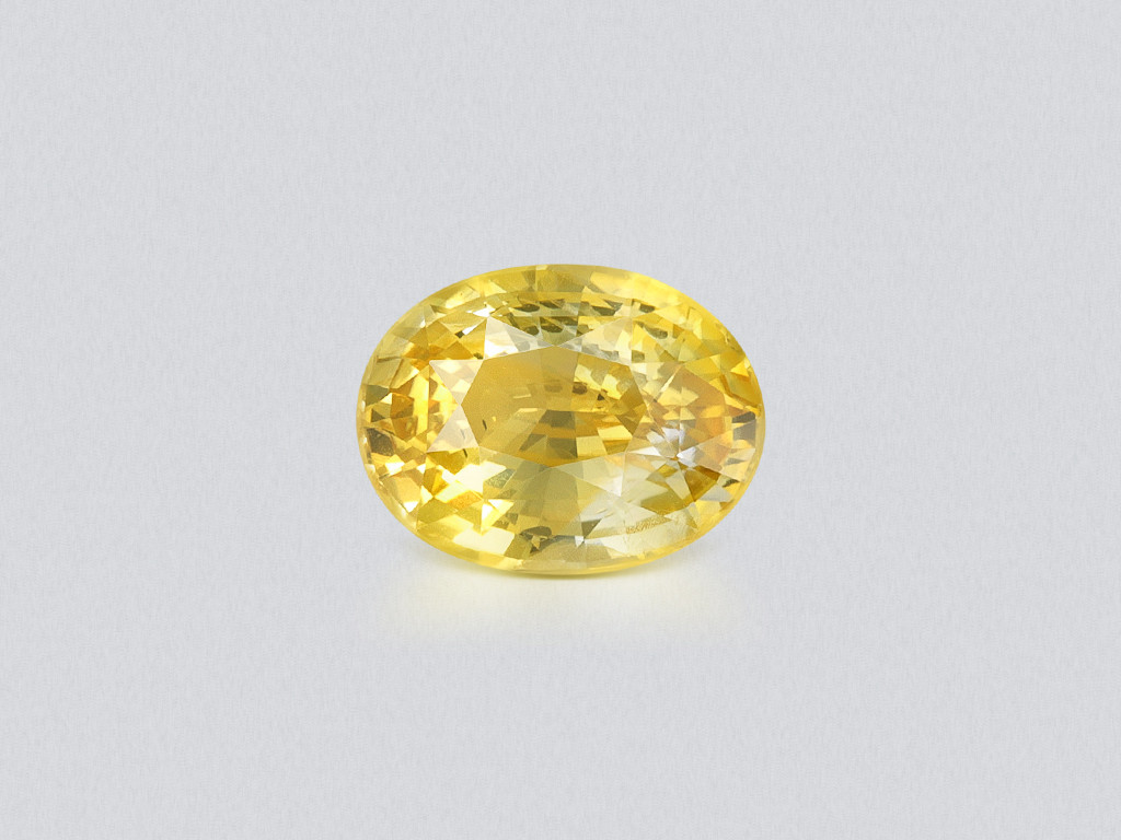 Сапфир Vivid Yelow в огранке овал 1,73 карата, Шри-Ланка Изображение №1