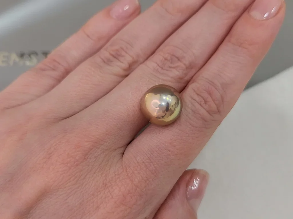 Крупная пресноводная жемчужина высокого качества 13.1 мм Изображение №2