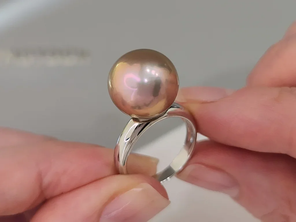 Крупная пресноводная жемчужина высокого качества 13.1 мм Изображение №3