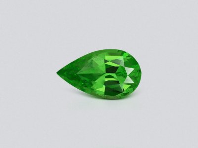 Гранат цаворит Intense Green в огранке груша 1,61 карата, Танзания  photo