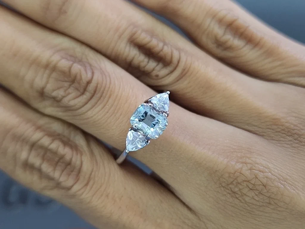 Аквамарин в огранке кушон 1,19 карат, Мадагаскар  Изображение №5