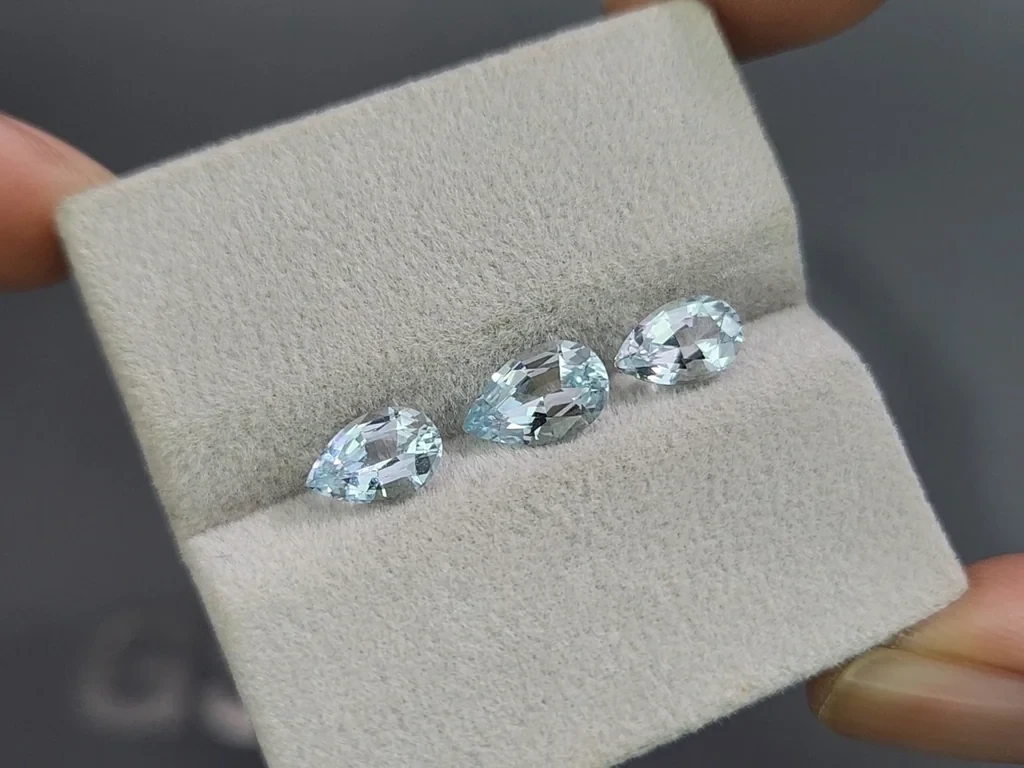 Сет аквамаринов в огранке груша 2,63 карат, Мадагаскар Изображение №5