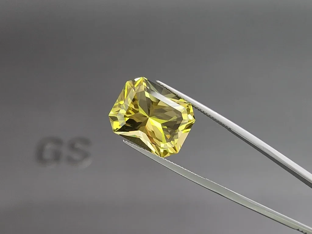 Сет из лимонного кварца в высокоточной огранке радиант 45,00 карат, Африка Изображение №3