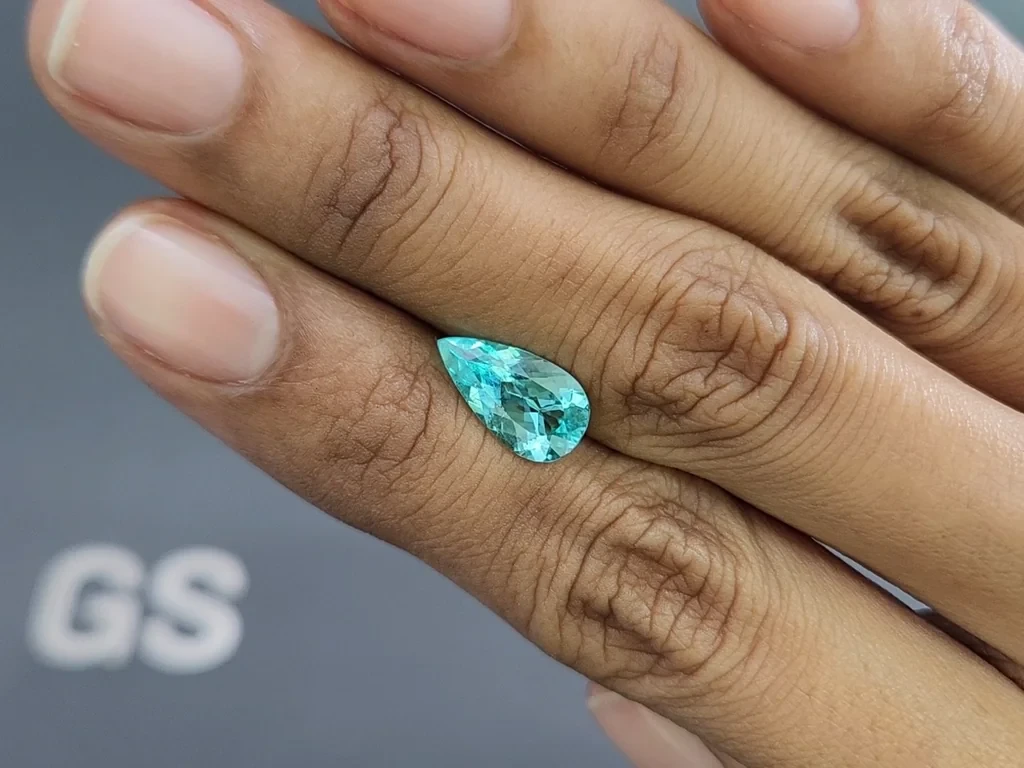 Неоновый зеленовато-голубой турмалин Параиба в огранке груша 2,12 карат, Мозамбик Изображение №2