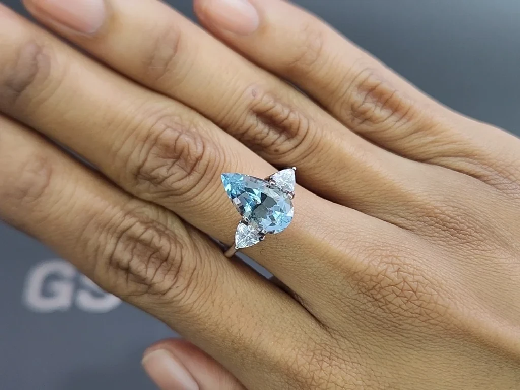 Аквамарин в огранке груша 3,64 карата, Мозамбик Изображение №5