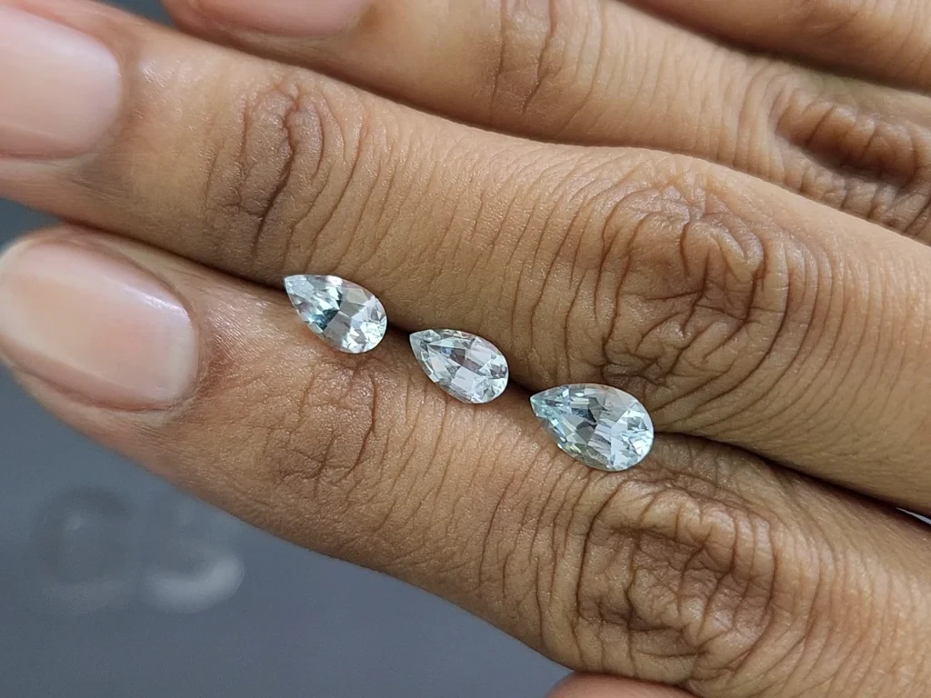 Сет аквамаринов в огранке груша 1,81 карат, Мадагаскар Изображение №2