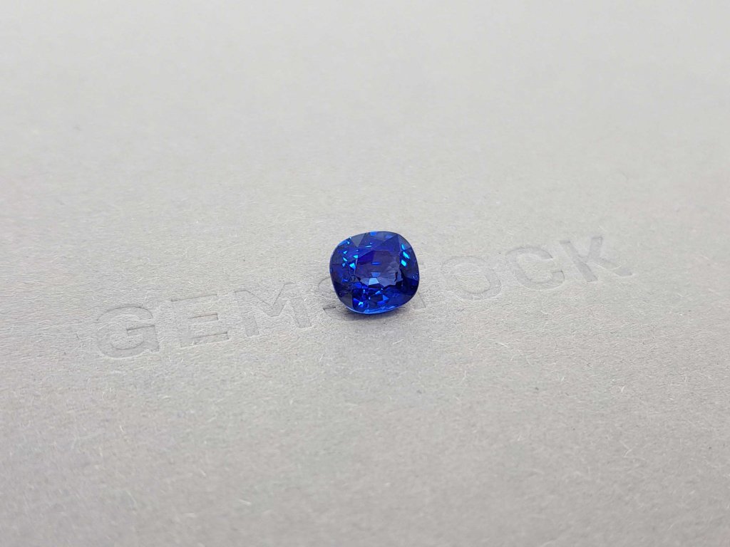 Синий сапфир Royal Blue 2,80 карат, Шри-Ланка, ICA Изображение №3