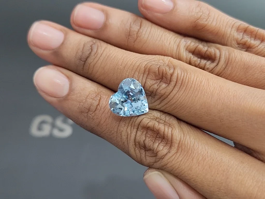 Аквамарин в огранке сердце 6,04 карата, Мозамбик Изображение №2