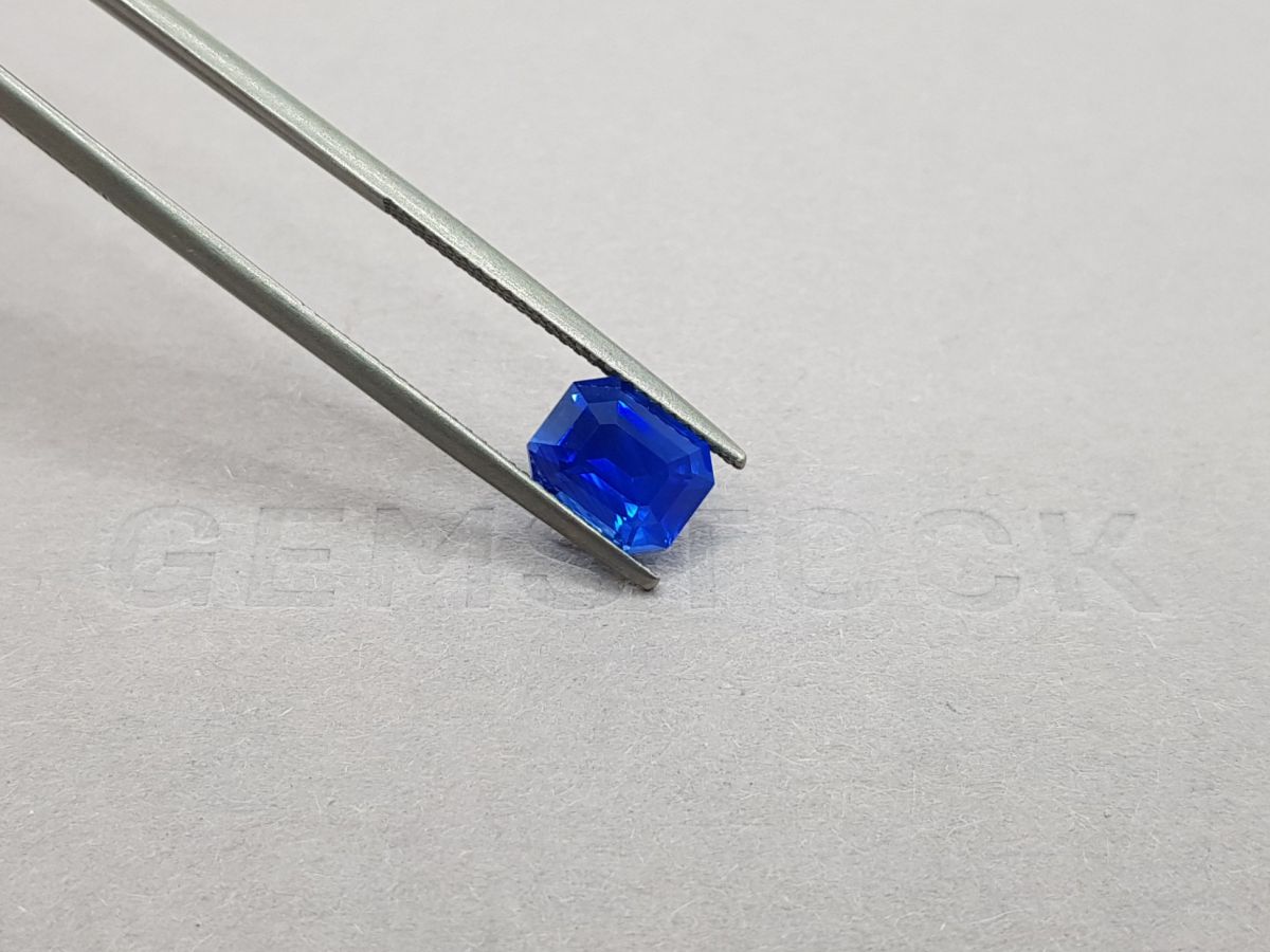 Яркий сапфир редкого оттенка "Electric blue" 2,73 карата, Шри-Ланка фото №4
