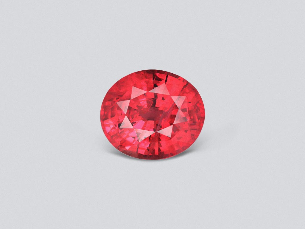 Уникальный негретый рубин цвета Vibrant vivid red в огранке овал 6,06 карата, GRS, Танзания Изображение №1