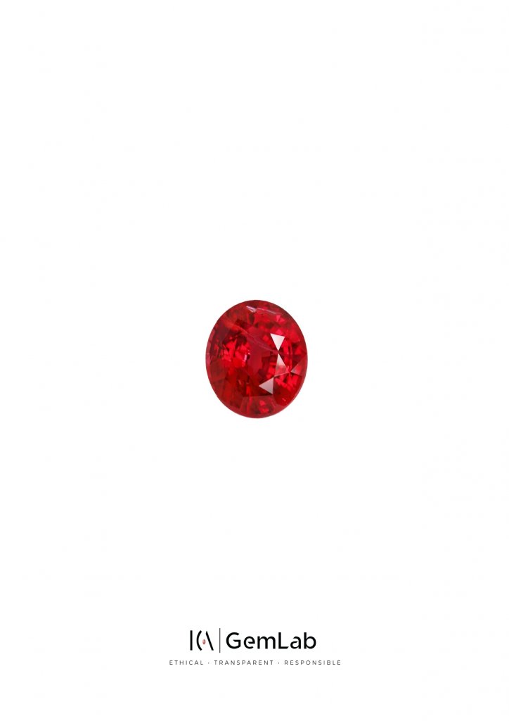 Уникальный негретый рубин цвета Vibrant vivid red в огранке овал 6,06 карата, GRS, Танзания Изображение №10