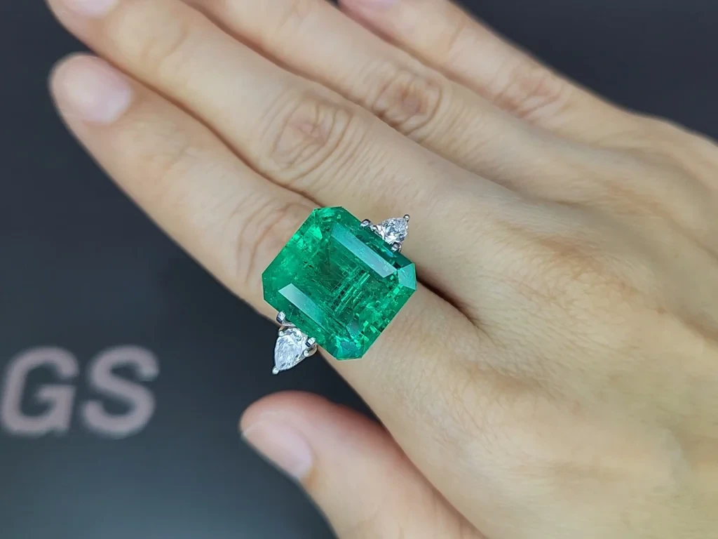 Изумруд в огранке октагон 17,17 карат, Колумбия Изображение №5