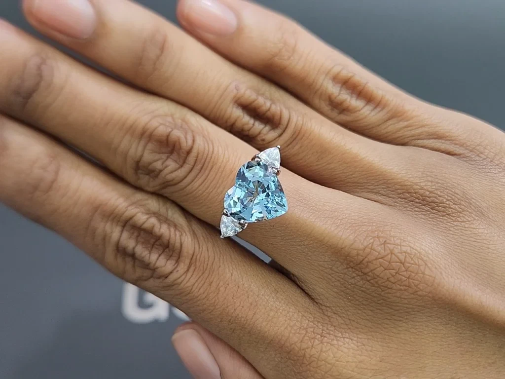 Аквамарин Santa Maria в огранке сердце 4,33 карата, Мозамбик Изображение №5