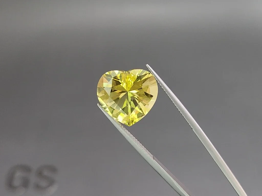 Сет из лимонного кварца в высокоточной огранке сердце 24,92 карат, Африка Изображение №3