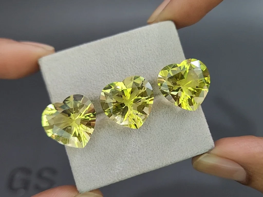 Сет из лимонного кварца в высокоточной огранке сердце 24,92 карат, Африка Изображение №5