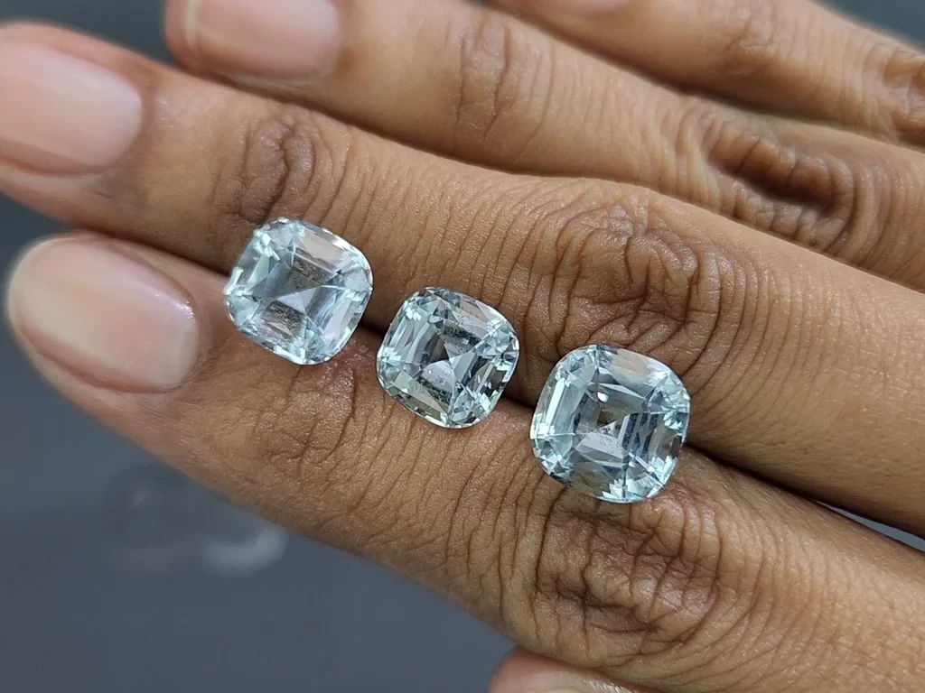 Сет аквамаринов в огранке кушон 10,95 карат, Мадагаскар Изображение №2