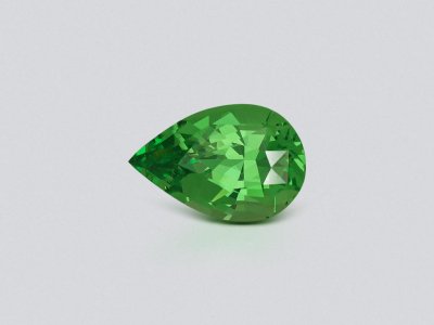 Гранат цаворит Intense Green в огранке груша 1,78 карата, Танзания  photo