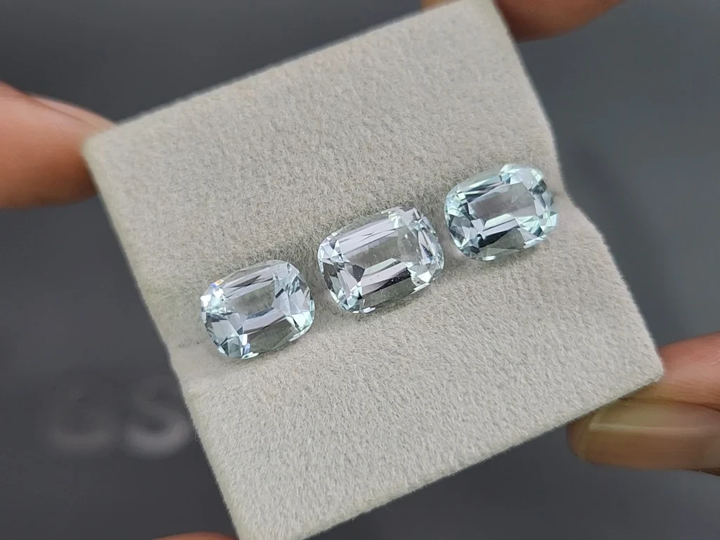 Сет аквамаринов в огранке кушон 8,95 карат, Мадагаскар Изображение №5