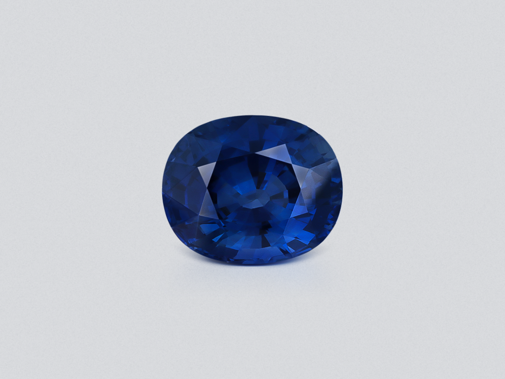 Негретый сапфир Intense Blue в огранке кушон 18,62 карата, Африка Изображение №1