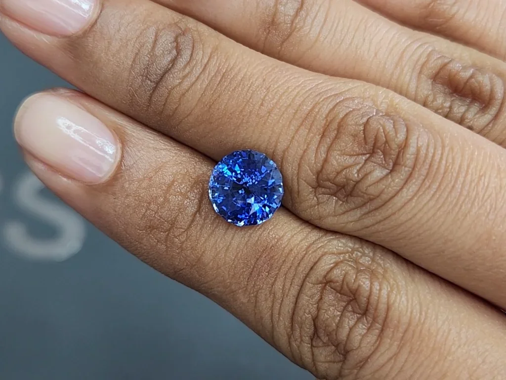 Сапфир Cornflower Blue в огранке круг 4,14 карат, Шри-Ланка Изображение №2