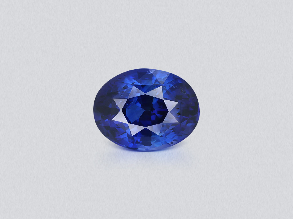 Сапфир Royal Blue в огранке овал 2,52 карат, Шри-Ланка Изображение №1