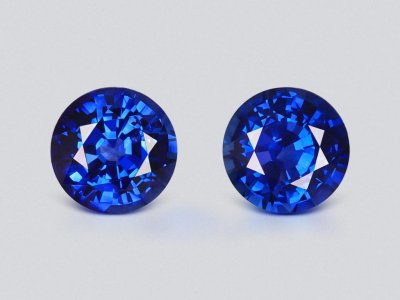 Пара синих сапфиров Royal blue в огранке круг 4,42 карата, Шри-Ланка photo