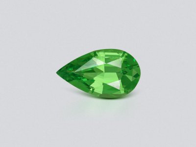 Гранат цаворит Intense Green в огранке груша 1,20 карата, Танзания  photo