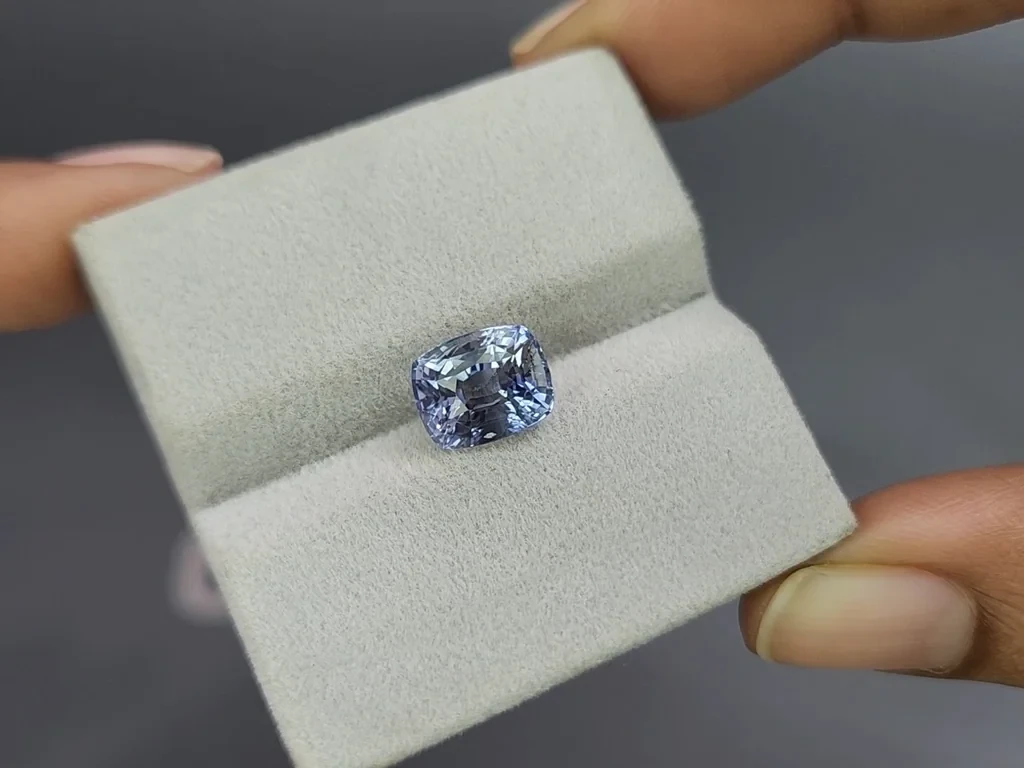 Негретый сапфир Pastel Blue в огранке кушон 4,35 карат, Шри-Ланка  Изображение №4