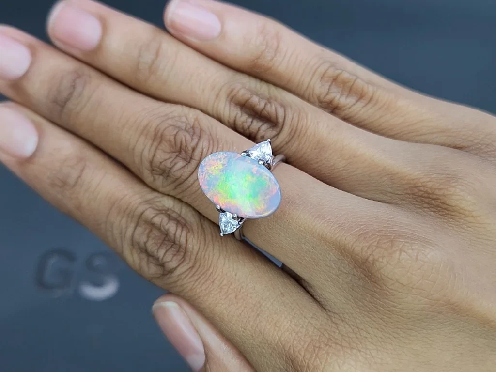 Опал в огранке овал 6,89 карат, Австралия Изображение №5