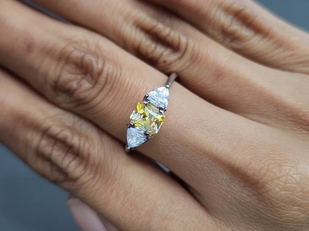 Сапфир Bi-color в огранке радиант 1,05 карат, Шри-Ланка Изображение №5