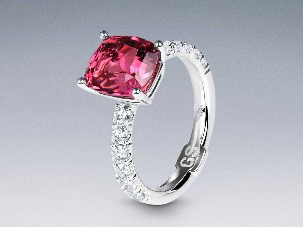 Кольцо с розовым турмалином 3,16 карата и бриллиантами в белом золоте 750 пробы  Изображение №4
