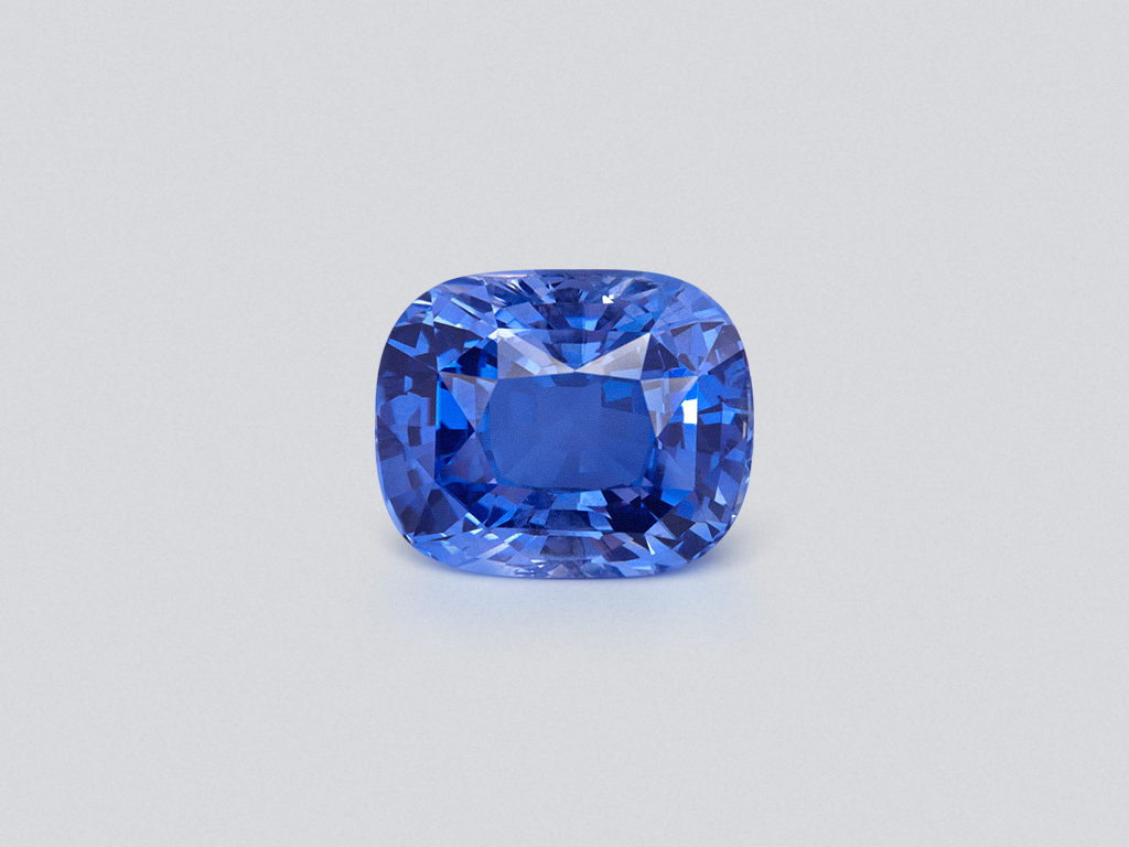 Крупный негретый сапфир Cornflower Blue в огранке кушон 18,32 карат, Шри-Ланка Изображение №1