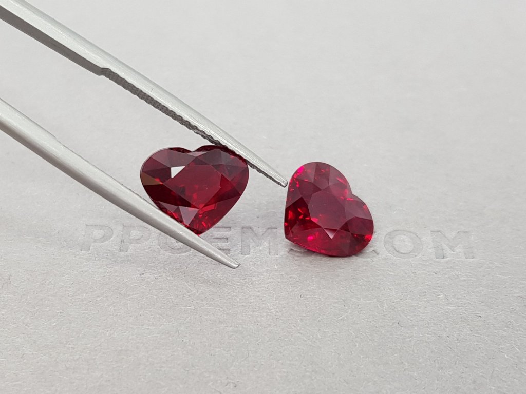 Пара негретых рубинов 8,04 карат, Pigeon's blood, Мозамбик, GRS Изображение №5