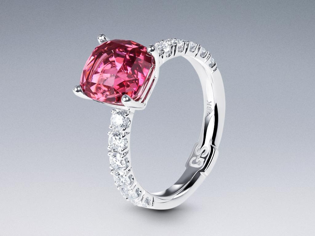 Кольцо с красно-розовым рубеллитом 3,42 карата и бриллиантами в белом золоте 750 пробы Изображение №4
