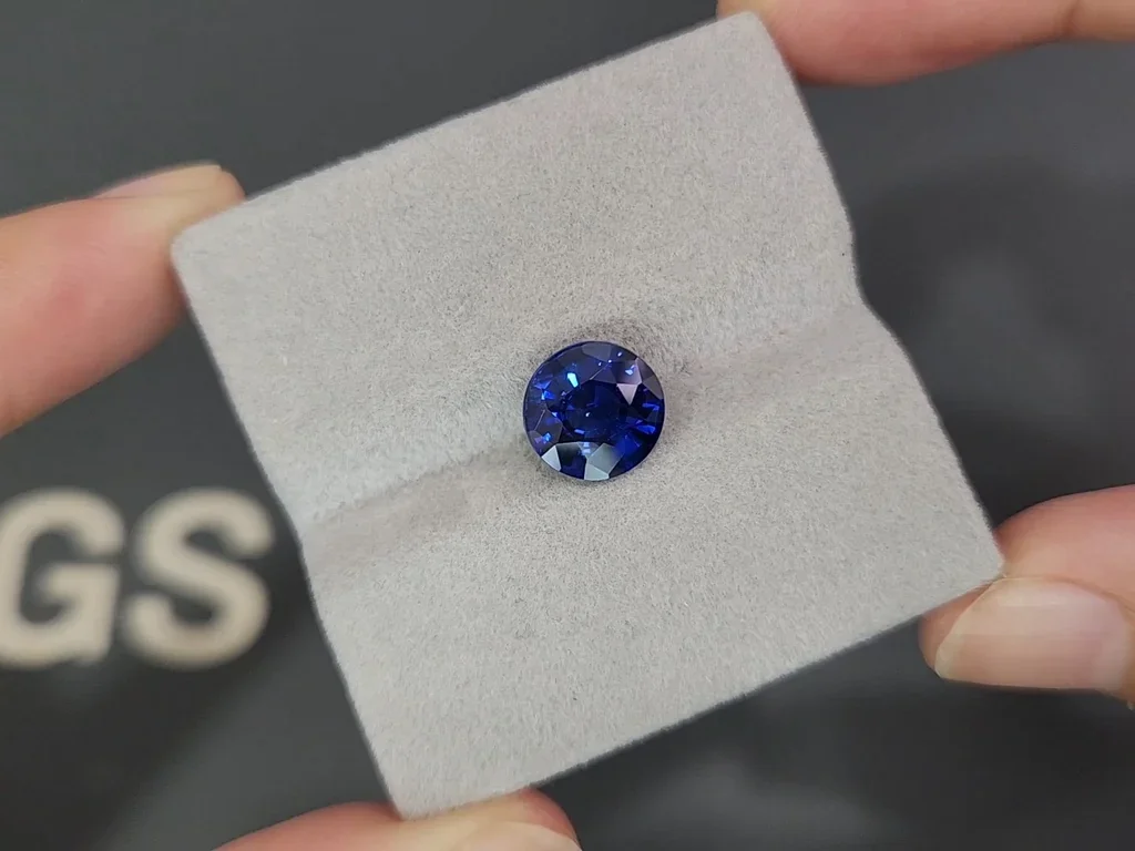Сапфир Royal Blue в огранке круг 4,02 карат, Шри-Ланка  Изображение №4