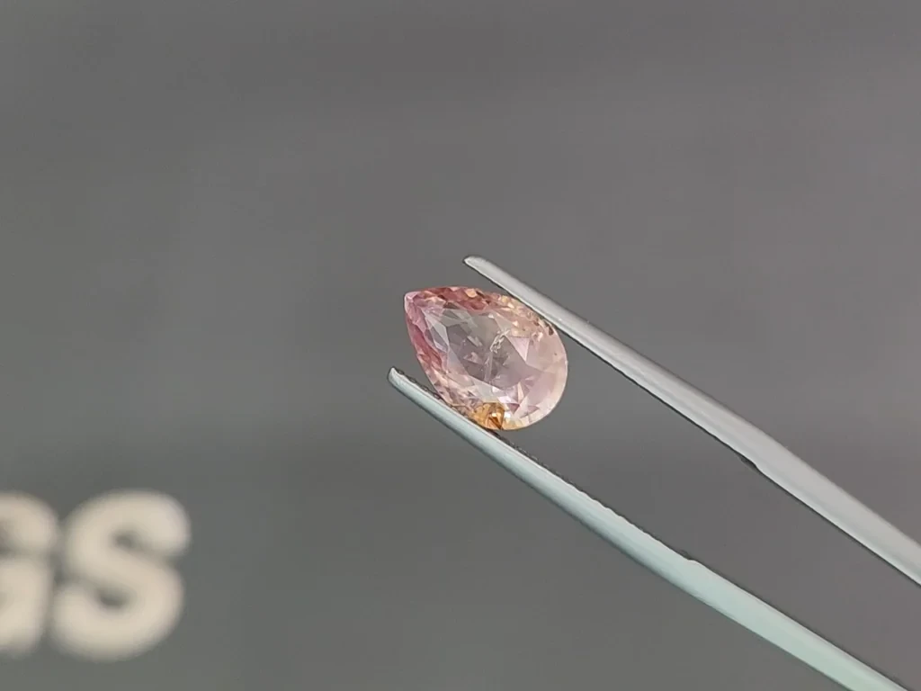 Негретый сапфир Падпараджа в огранке груша 3,54 карата, Шри-Ланка Изображение №3