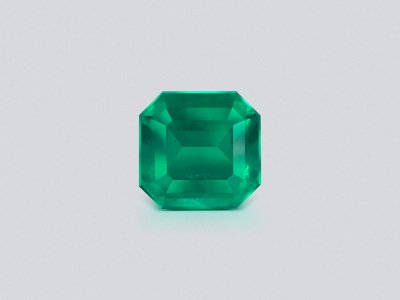 Изумруд Intense Green в огранке октагон 1,77 карат, Колумбия photo