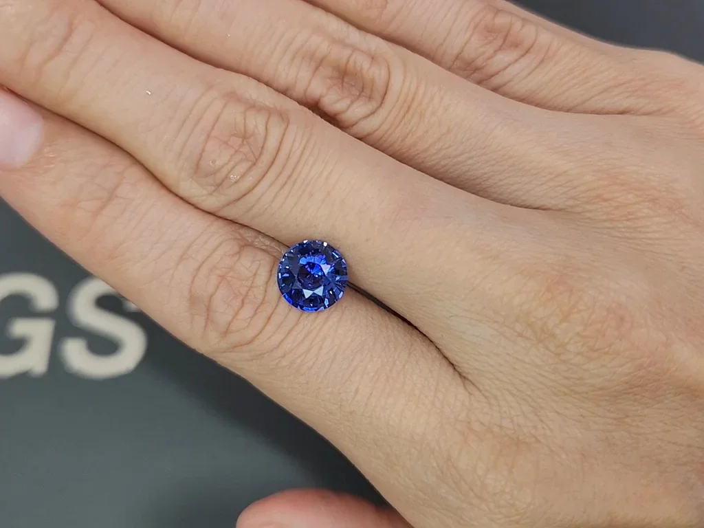 Сапфир Royal Blue в огранке круг 3,05 карат, Шри-Ланка  Изображение №2