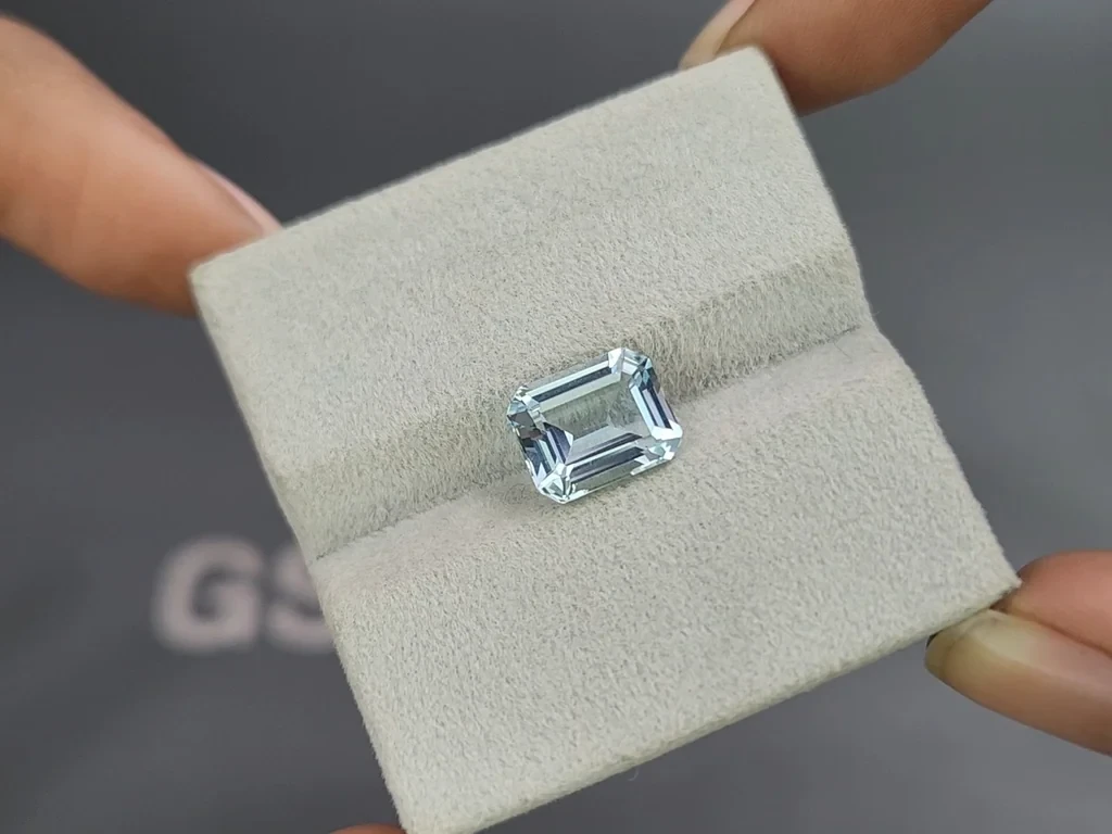 Аквамарин в огранке октагон 2,94 карат, Мадагаскар  Изображение №4