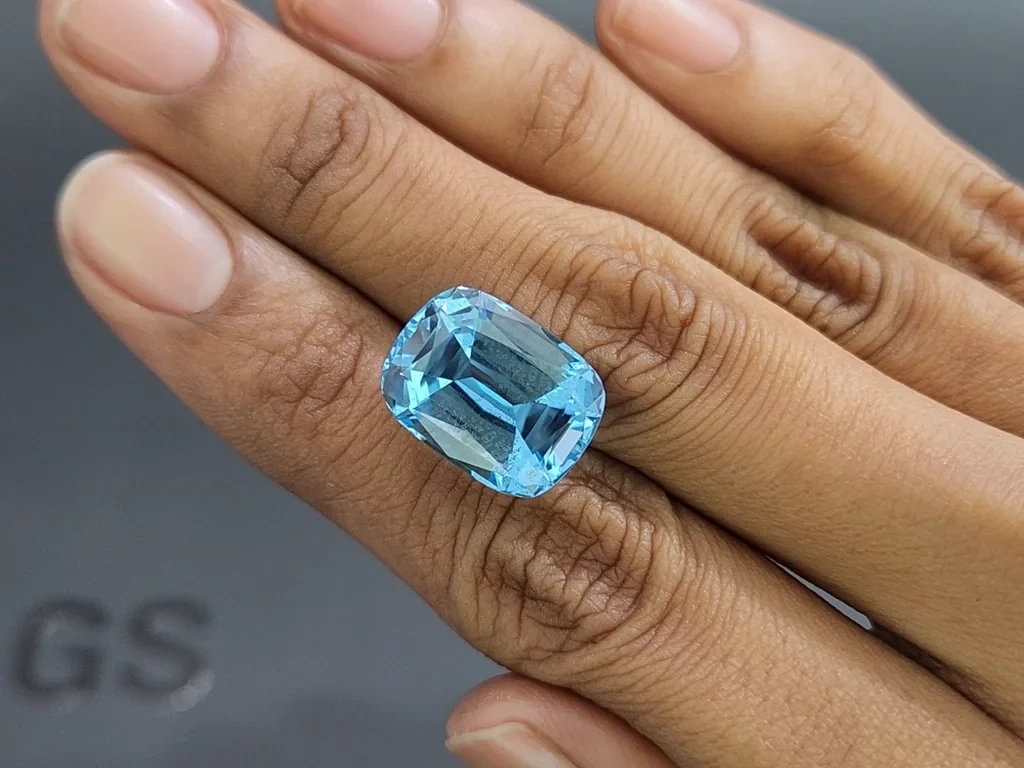 Топаз Sky blue в высокоточной огранке кушон 15,47 карат, Мадагаскар Изображение №2