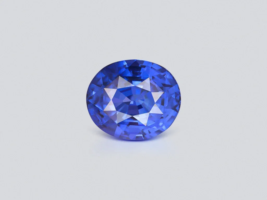 Яркий сапфир оттенка Open Royal Blue 5,12 карата, Шри-Ланка Изображение №1