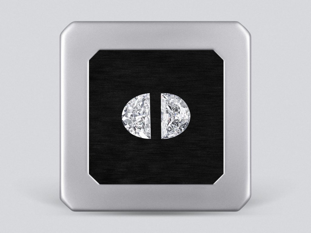 Пара бриллиантов в огранке Half Moon G/VS 0,65 карат  Изображение №1
