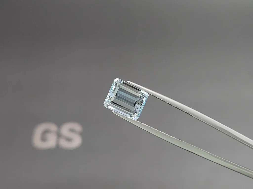 Аквамарин в огранке октагон 3,98 карат, Мадагаскар  Изображение №3