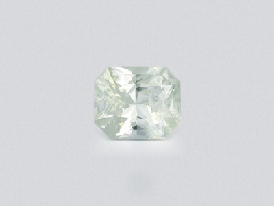Кунцит светло-зеленый в огранке радиант 11,12 карат, Пакистан photo